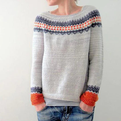 Mathilda - Grauer Pullover im Boho-Stil