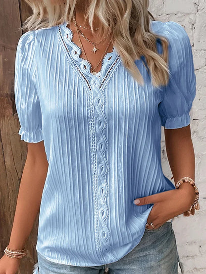 Shanon - Elegant Kanten Shirt Met V-Halslijn